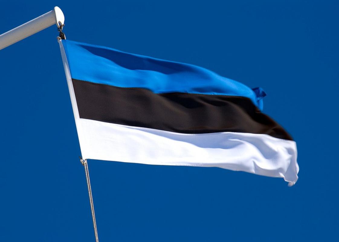 Estland hat seine Mitgliedschaft ausgesetzt